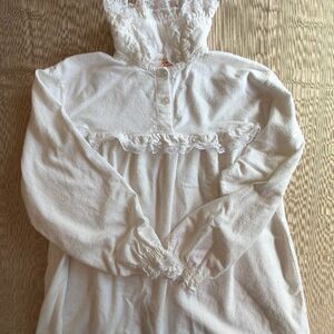 The Vermont Country Store Victorian High Collar Flannel Nightgown White Lg